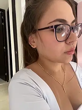 NatashaCruz- online show from 11-06-25, 08:43