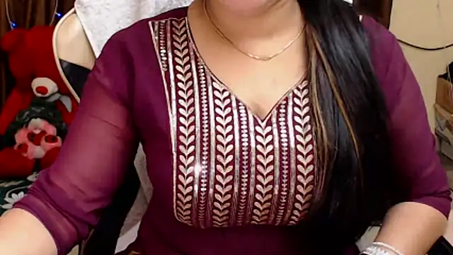 Snapshot of Naughty_Kashish chatting on 10-28-25, 07:12 Naughty Kashish online show from 10-28-25, 07:12