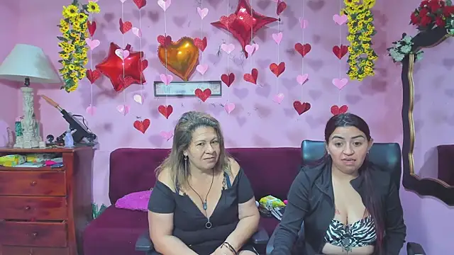 lesbiancuple online show from 02-09-26, 12:09