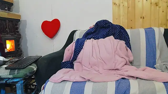 SquirtyMellissaLabia online show from 02-14-26, 02:19