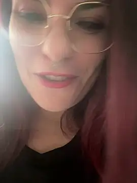 LunaMoongirl online show from 01-08-25, 10:37