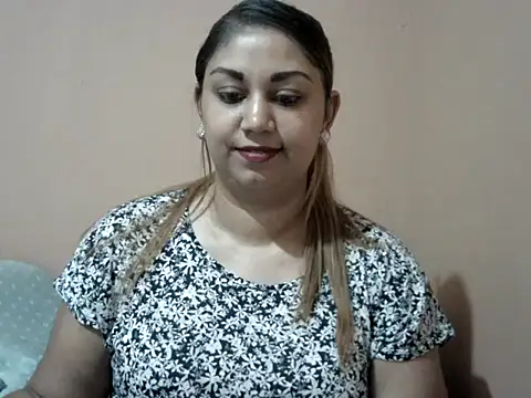 bellachow10 online show from 12-16-25, 10:20