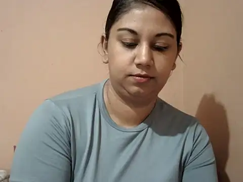 bellachow10 online show from 03-10-26, 06:18