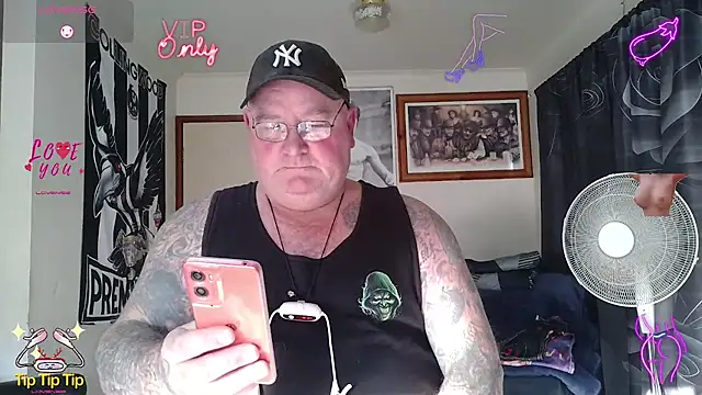 Snapshot of HOTANAL chatting on 06-25-26, 05:56 HOTANAL online show from 06-25-26, 05:56