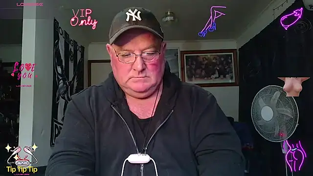 Snapshot of HOTANAL chatting on 07-07-26, 06:47 HOTANAL online show from 07-07-26, 06:47