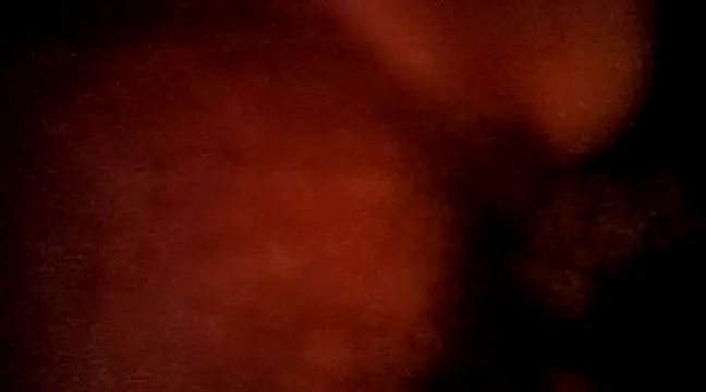 Snapshot of yellowwetfox chatting on 12-30-24, 12:00 yellowwetfox online show from 12-30-24, 12:00