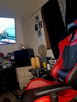 Snapshot of yellowwetfox chatting on 01-07-25, 04:08 yellowwetfox online show from 01-07-25, 04:08