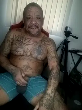 Snapshot of yellowwetfox chatting on 02-06-26, 02:53 yellowwetfox online show from 02-06-26, 02:53