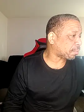 Snapshot of yellowwetfox chatting on 02-12-26, 05:19 yellowwetfox online show from 02-12-26, 05:19