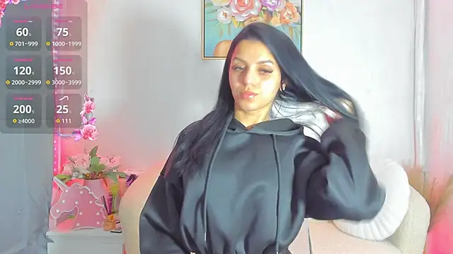 Snapshot of Sarabecker chatting on 04-22-26, 06:49 Sarabecker online show from 04-22-26, 06:49