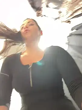 CrazzyChicks online show from 03-16-25, 08:10