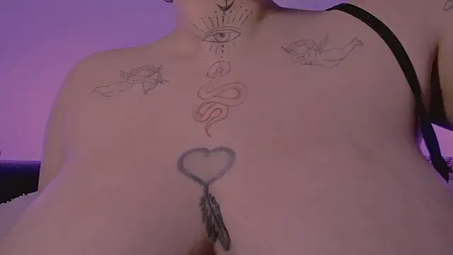 Snapshot of Lilmuh_ chatting on 05-21-26, 03:35 Lilmuh online show from 05-21-26, 03:35