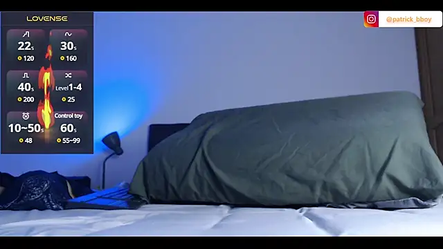 Snapshot of Evans_Osler chatting on 01-08-25, 03:40 Evans Osler online show from 01-08-25, 03:40