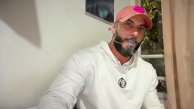 romeolovedark online show from 04-15-26, 02:18