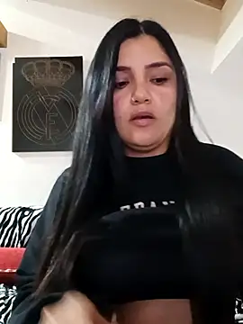 laura dirtyhot online show from 10-30-25, 05:35