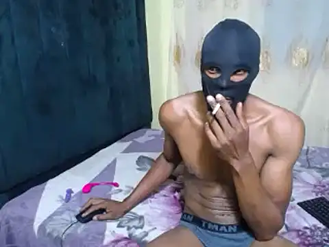 Snapshot of The_Beady-Dick_tator chatting on 02-17-25, 08:36 The Beady-Dick tator online show from 02-17-25, 08:36