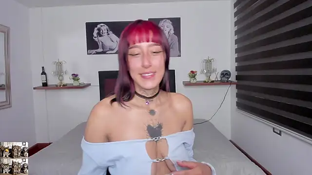 Mariana Joness online show from 01-17-25, 02:08