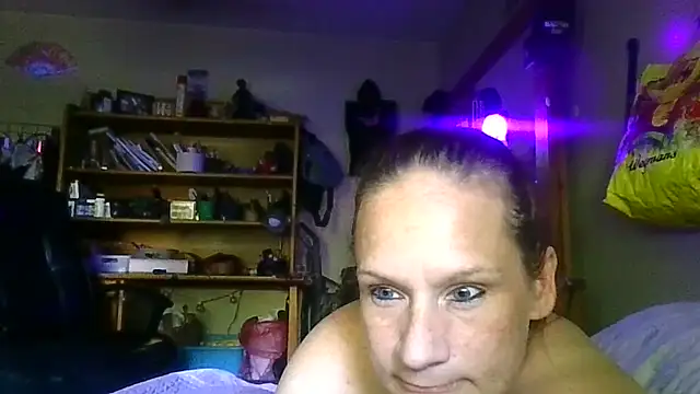 Snapshot of NaughtybyNature11 chatting on 07-19-26, 10:24 NaughtybyNature11 online show from 07-19-26, 10:24