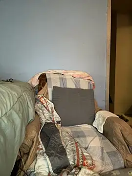 Snapshot of ChocolateBuns101 chatting on 01-14-25, 03:53 ChocolateBuns101 online show from 01-14-25, 03:53