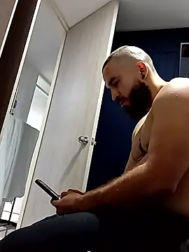 molok329 online show from 01-17-26, 04:28