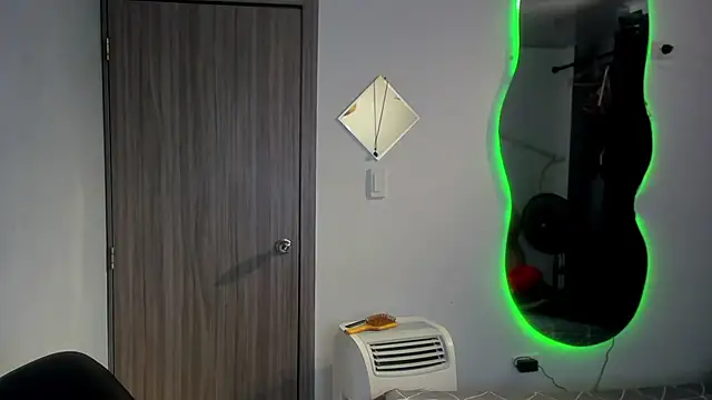 Kris Khalifa69 online show from 10-04-25, 10:02