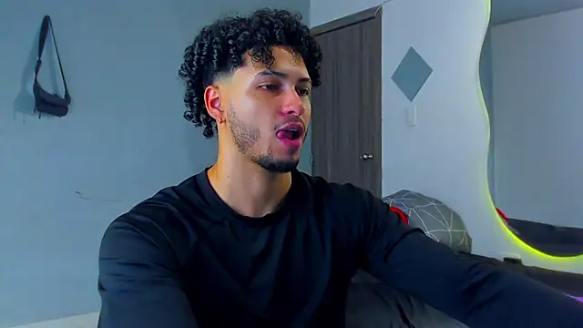 Kris Khalifa69 online show from 02-08-26, 05:38