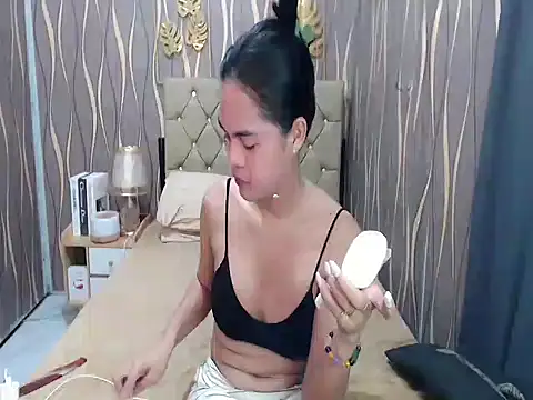 MilkyAnnaconda 69 online show from 12-13-24, 01:26