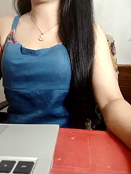 Snapshot of Chanchal--Navya chatting on 05-02-26, 05:51 Chanchal--Navya online show from 05-02-26, 05:51