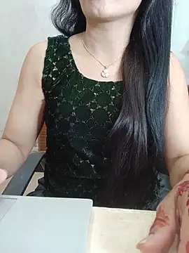 Snapshot of Chanchal--Navya chatting on 05-14-26, 06:15 Chanchal--Navya online show from 05-14-26, 06:15