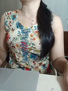 Snapshot of Chanchal--Navya chatting on 05-23-26, 06:23 Chanchal--Navya online show from 05-23-26, 06:23