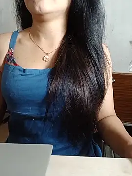 Snapshot of Chanchal--Navya chatting on 05-31-26, 06:09 Chanchal--Navya online show from 05-31-26, 06:09