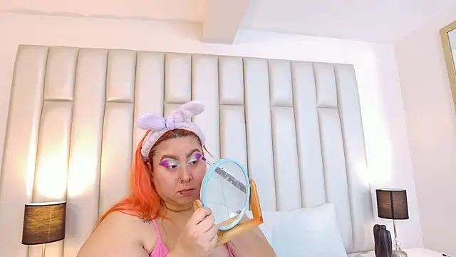 aandreaperez online show from 11-29-25, 12:41