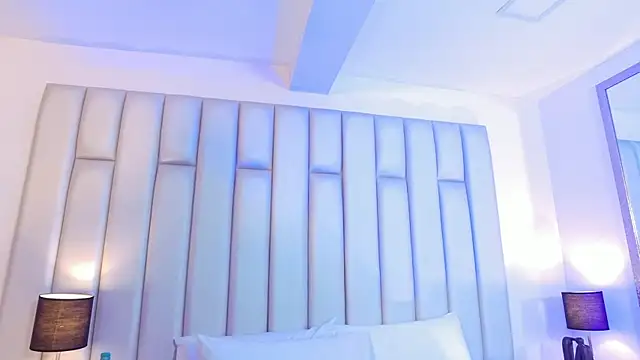 aandreaperez online show from 04-08-26, 11:32