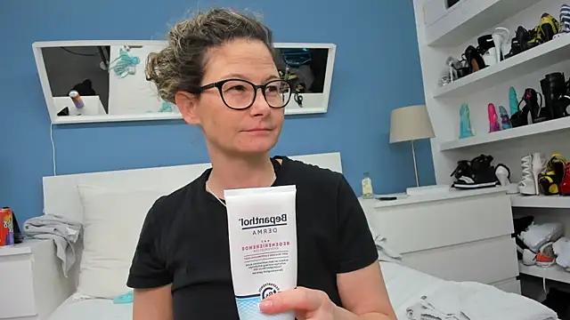 izzy-mendosa online show from 03-09-25, 07:05