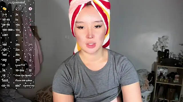 Snapshot of Miss_mariahmonroe chatting on 01-08-26, 04:09 Miss mariahmonroe online show from 01-08-26, 04:09