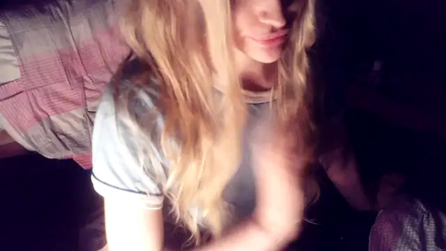 Snapshot of VeronicaJoyful chatting on 01-26-25, 01:41 VeronicaJoyful online show from 01-26-25, 01:41