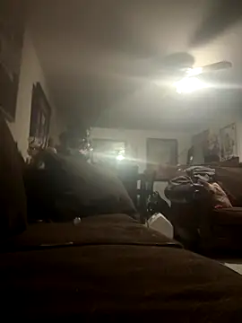 Snapshot of Cataleia21 chatting on 12-21-25, 09:05 Cataleia21 online show from 12-21-25, 09:05