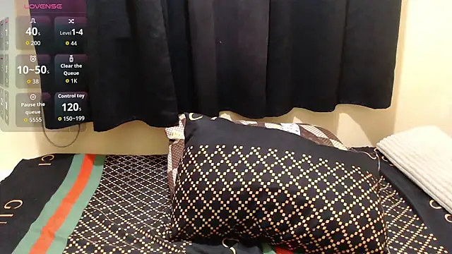 x brittany x online show from 02-15-26, 01:20