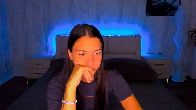 Snapshot of AlexaBarkley chatting on 07-03-26, 12:17 AlexaBarkley online show from 07-03-26, 12:17