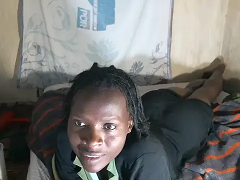 cute-shamza online show from 12-14-25, 01:55