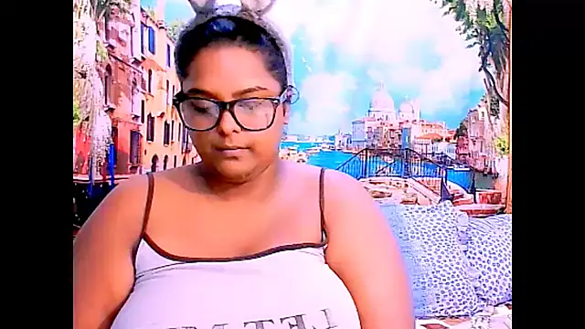 Indianfairy99 online show from 04-13-26, 05:18