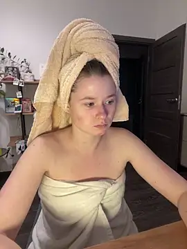 sweetest pie online show from 01-10-25, 07:43