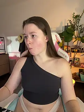 sweetest pie online show from 02-14-26, 05:32