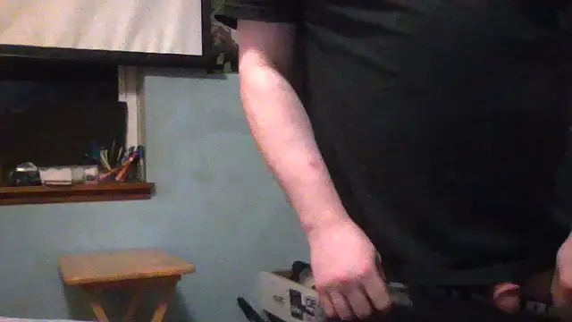 peaches playz online show from 12-20-25, 05:25