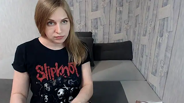 Pilly green  online show from 03-13-25, 10:57