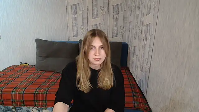 Pilly green  online show from 04-12-26, 06:51