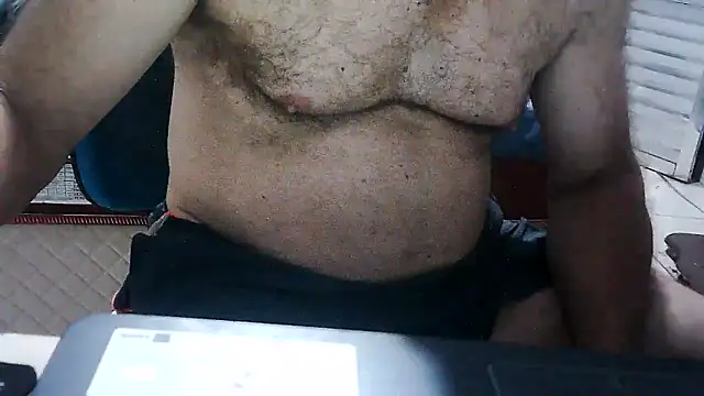 Snapshot of eduar570 chatting on 03-03-26, 12:17 eduar570 online show from 03-03-26, 12:17