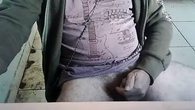 Snapshot of eduar570 chatting on 07-16-26, 03:18 eduar570 online show from 07-16-26, 03:18