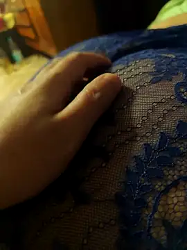 LovlyAnnie online show from 12-15-25, 05:12