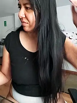 aisha latina online show from 03-04-26, 02:34